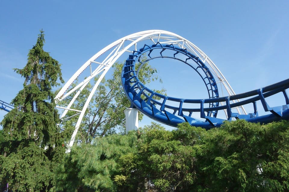 Corkscrew — Corkscrew with vertical loop, Cedar Point