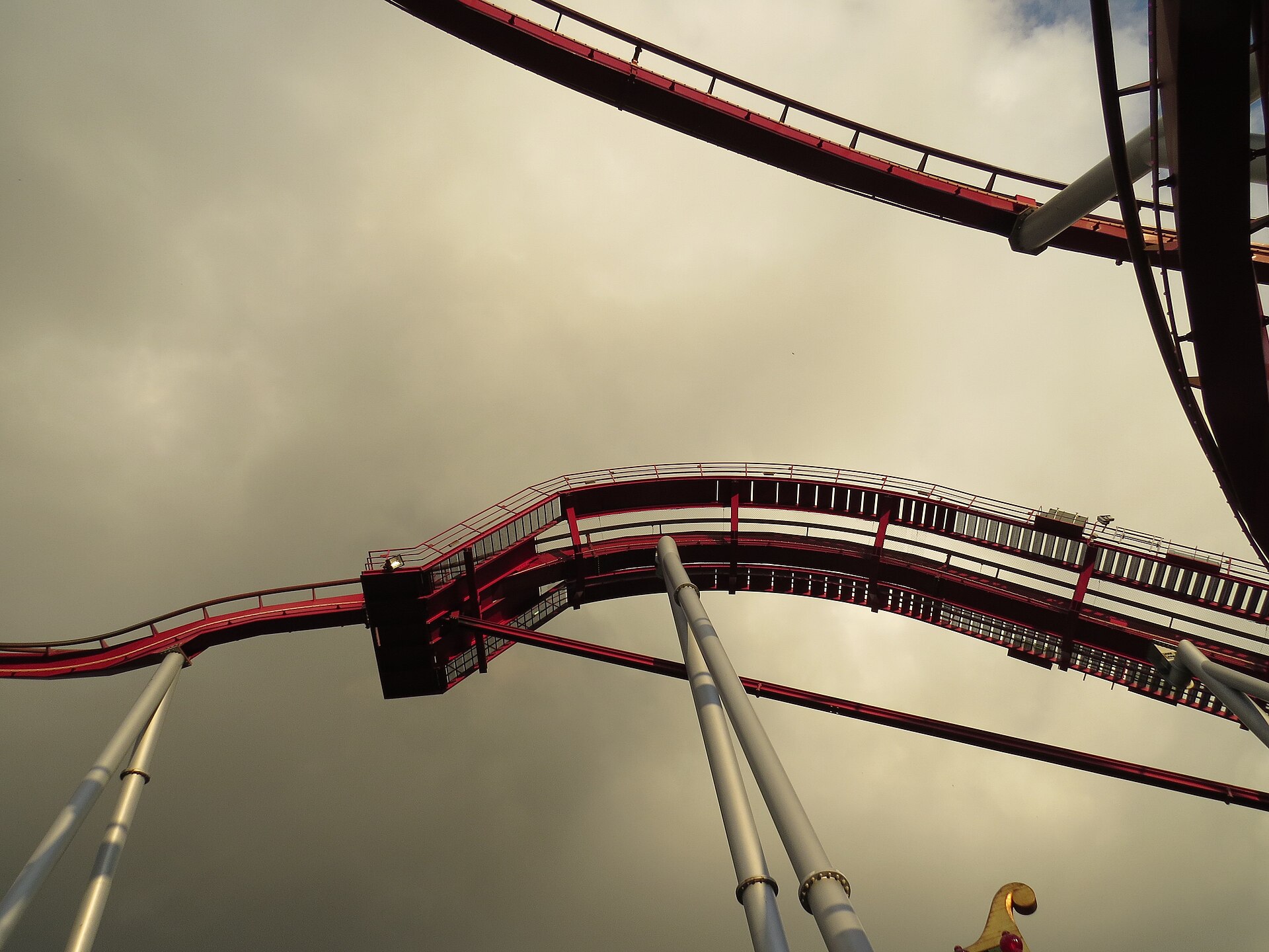 Dæmonen — Floorless Coaster, Tivoli Gardens