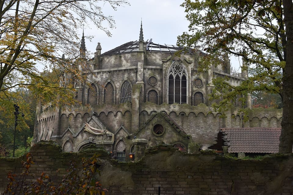 Danse Macabre — Dynamic Motion Stage, Efteling