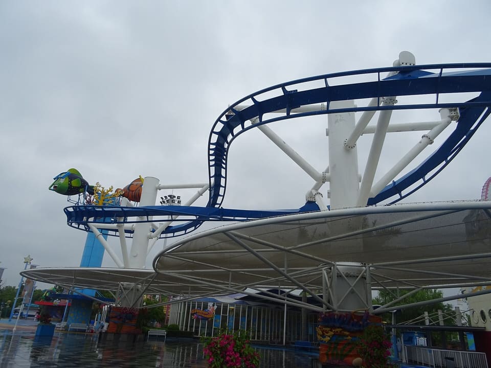 Family Inverted Coaster — Family Inverted Coaster, Happy Valley Shanghai