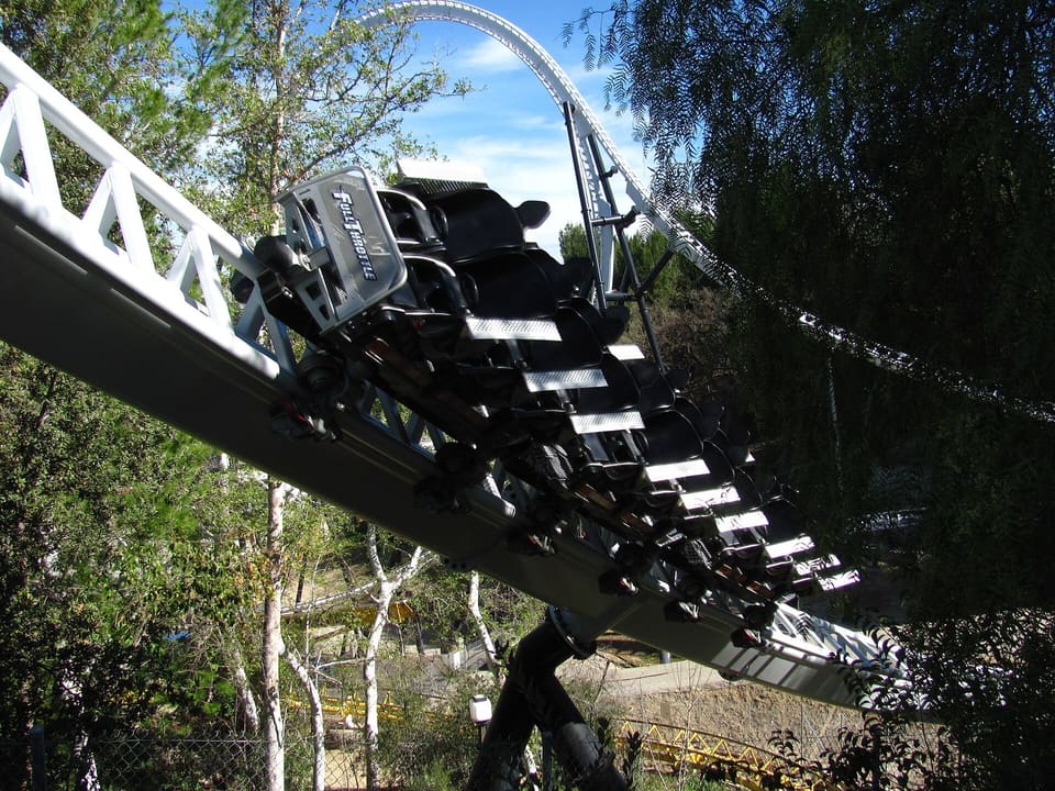 Full Throttle — Launch Coaster, Six Flags Magic Mountain