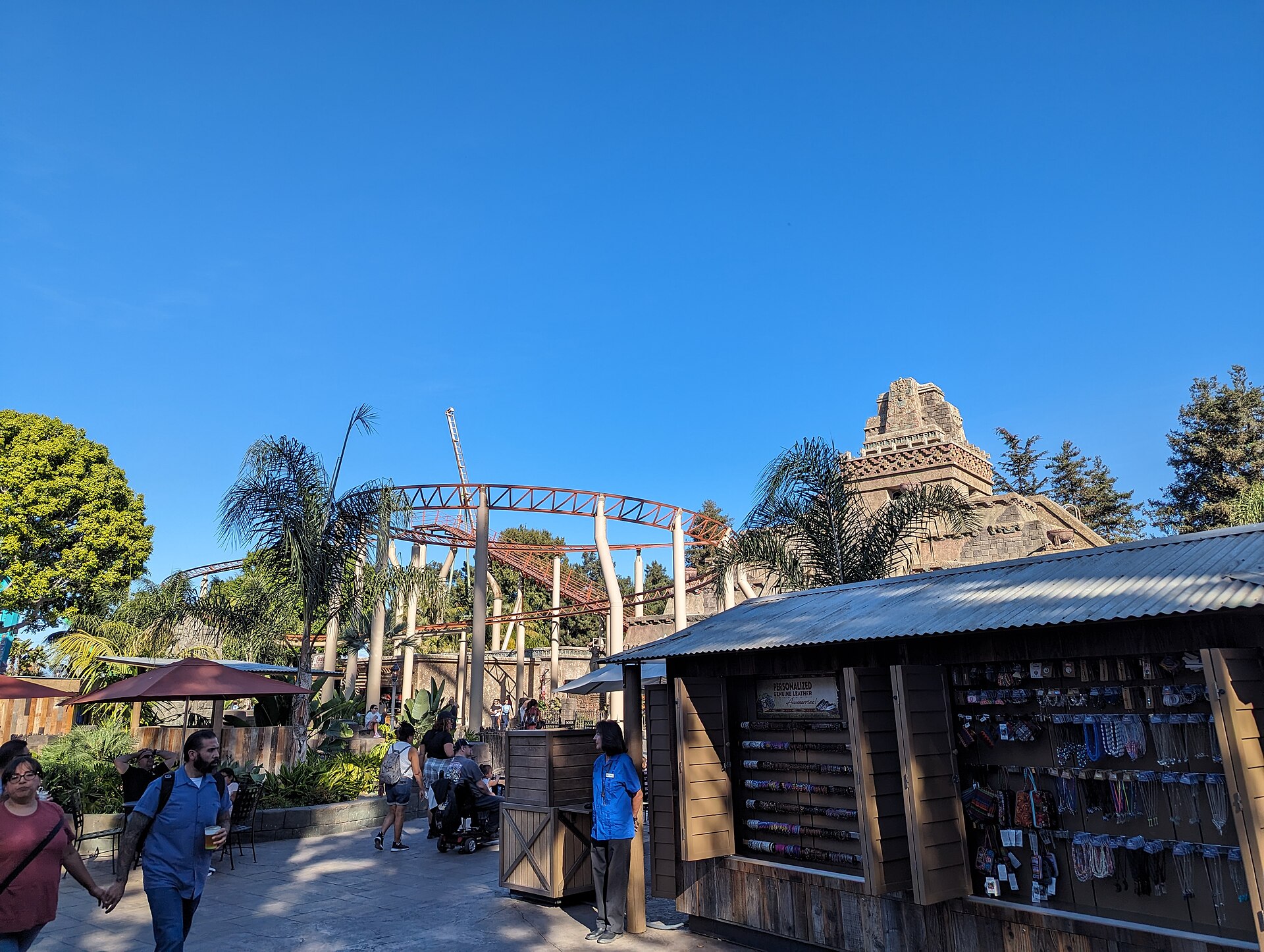 Jaguar! — Tivoli Custom family coaster, Knott's Berry Farm