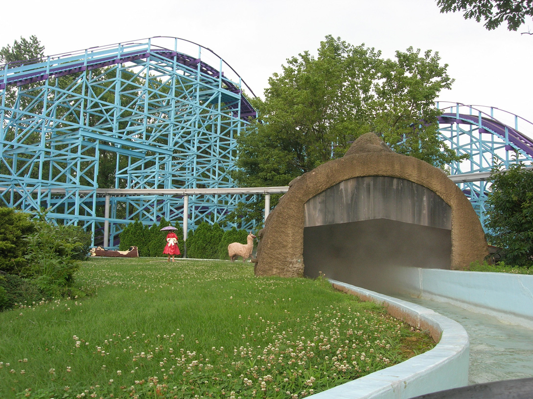 Kingdom Coaster — Wooden Out and Back (opened as Sky Princess), Dutch Wonderland