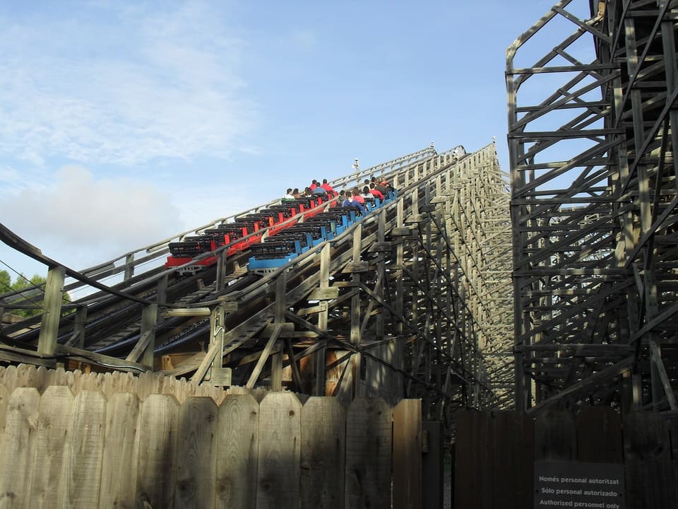 Stampida — Dueling wooden coaster, PortAventura