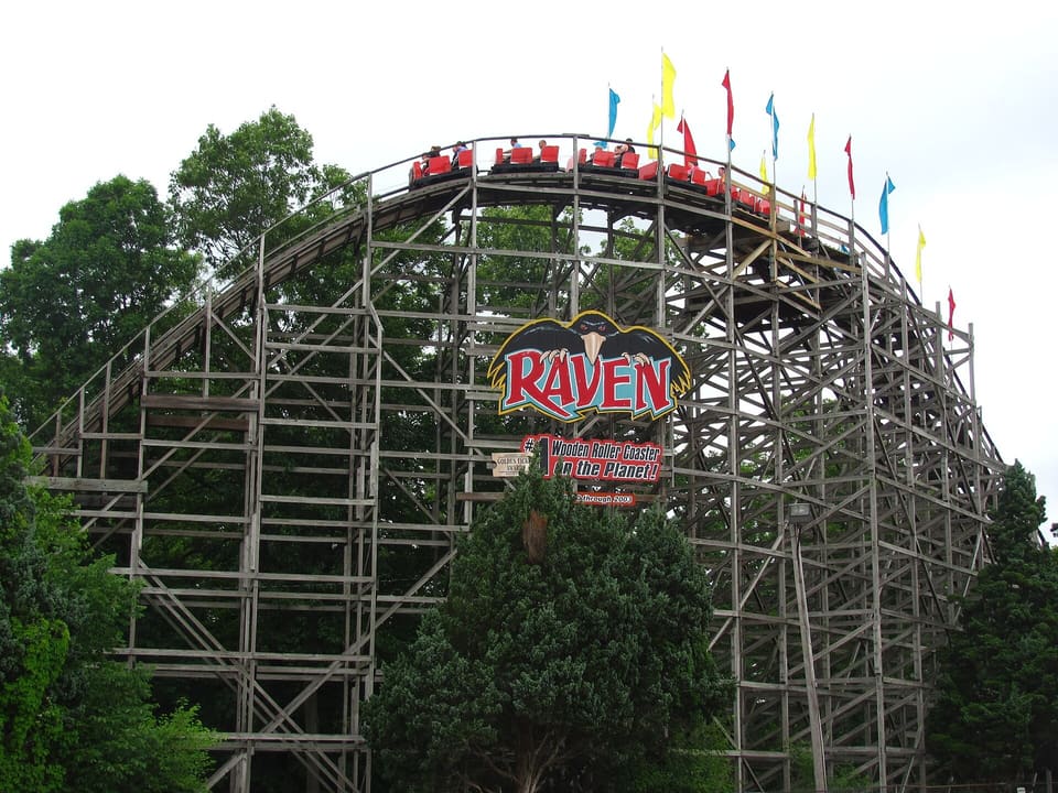The Raven — Wood Coaster, Holiday World