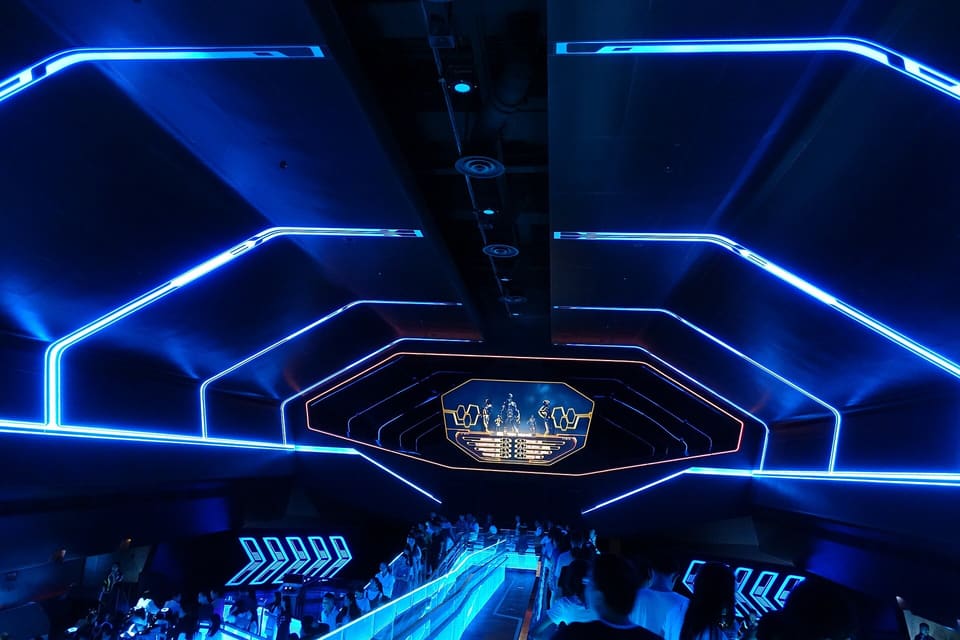 TRON Lightcycle Power Run — Motorbike coaster, Shanghai Disneyland