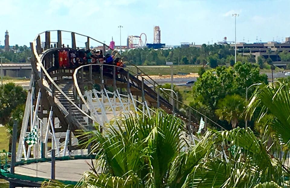 White Lightning — Wooden Coaster, Fun Spot America Orlando