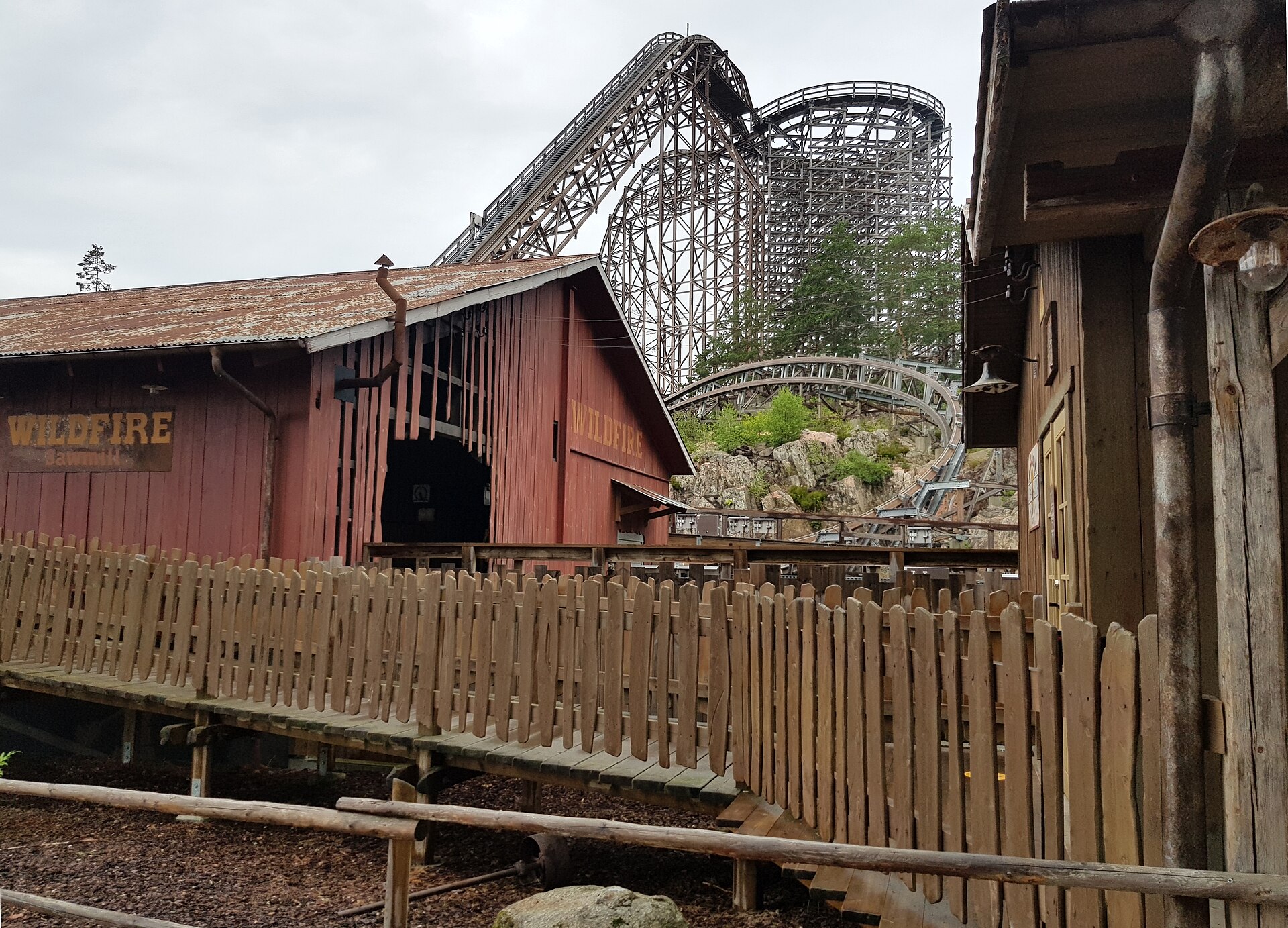 Wildfire — Topper Track (ground-up), Kolmården Wildlife Park